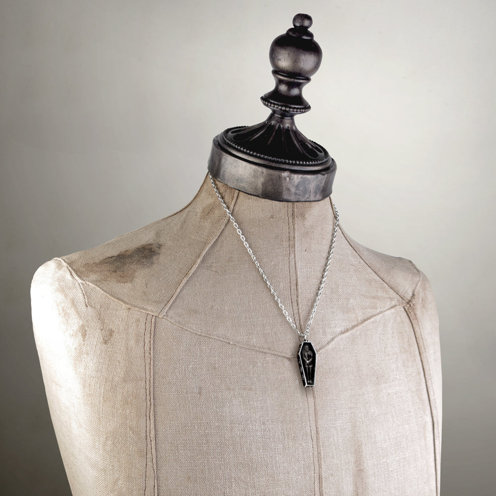 Alchemy Gothic Nosferatu's Rest Pendant